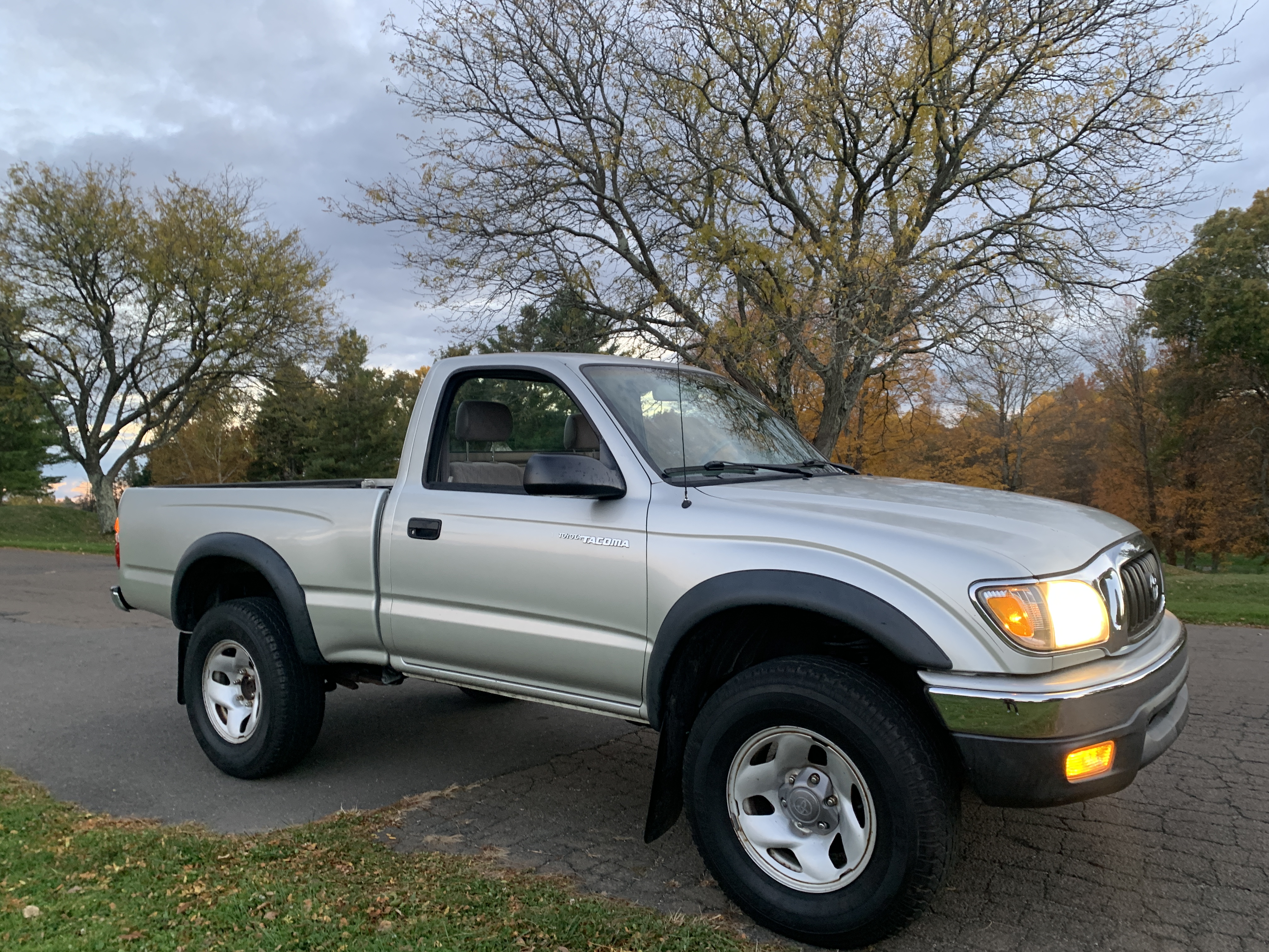 2004 Toyota Tacoma SR5 4x4 Pickup — photo 47
